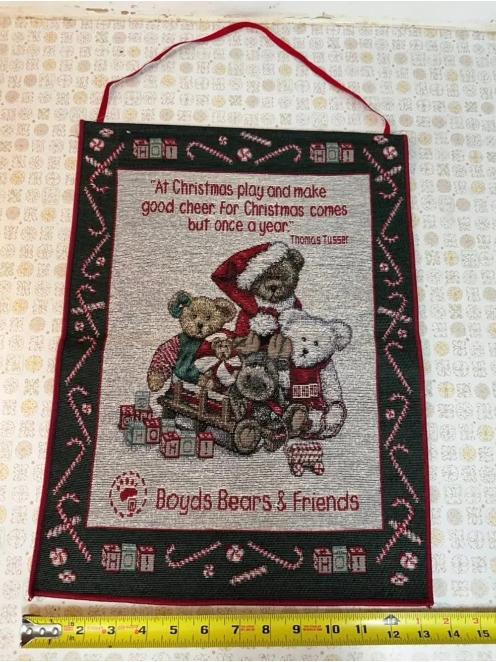 Boyds Bears Christmas Wall Hanging - Red, Green, White, Brown